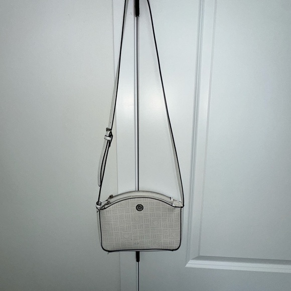 🤍Anne Klein Crossbody | Classic Everyday Purse | NWOT - Picture 3 of 5